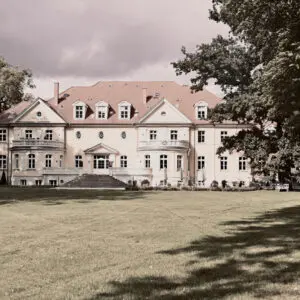 gut-saunstorf-kufayev-immersion-300x300